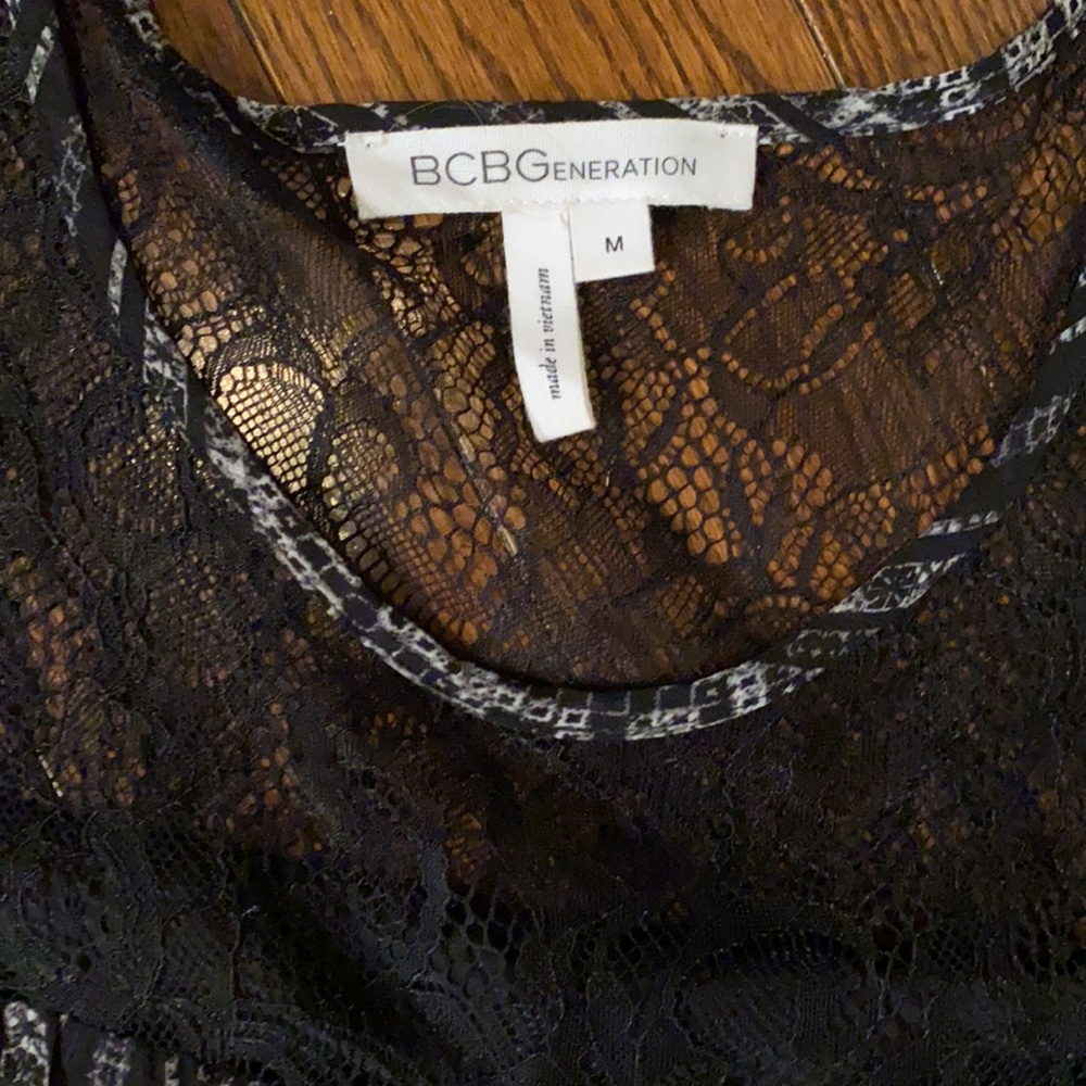BCBGeneration babydoll dress with lace size M - Picture 5 of 10